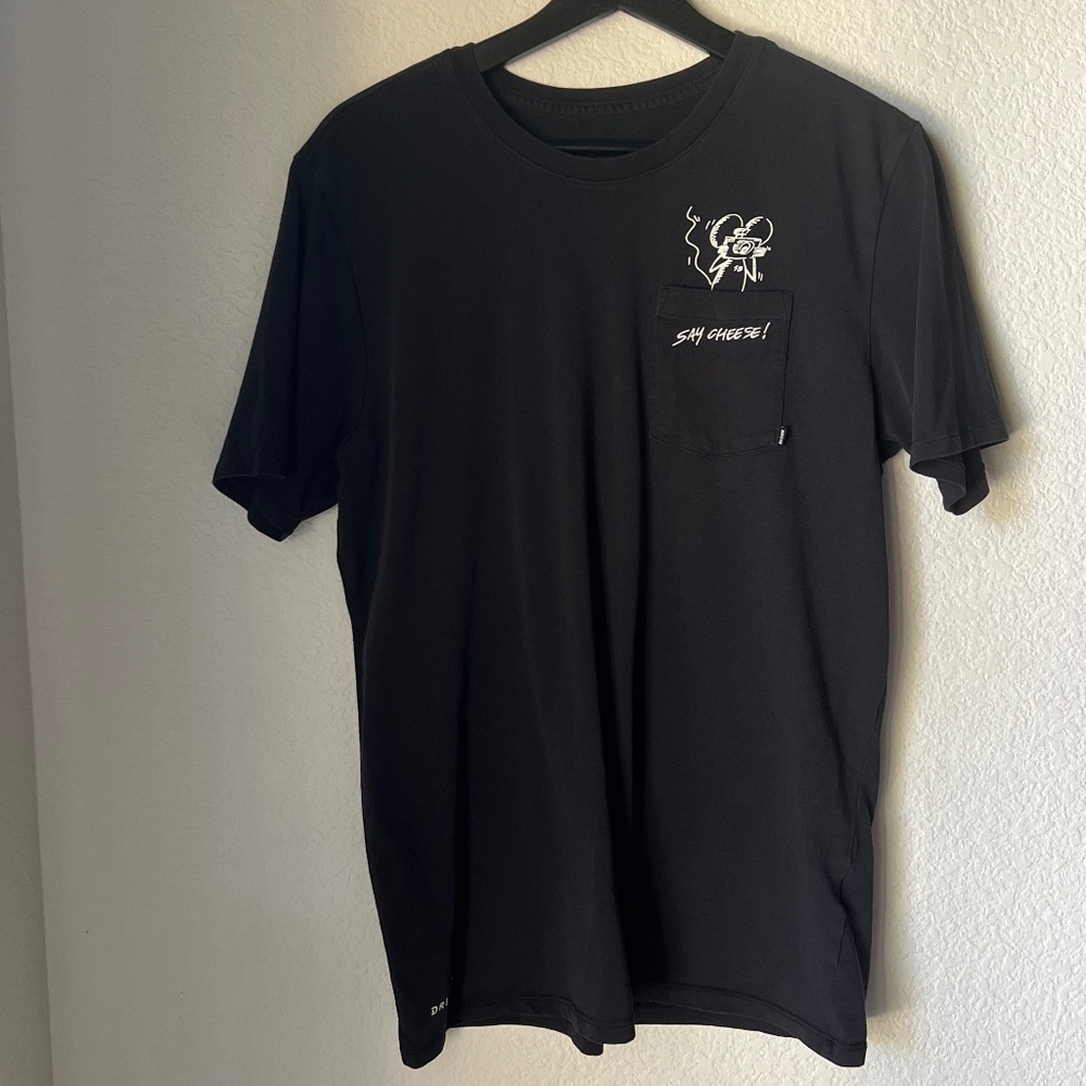 Nike SB 'Say Cheese' Single Pocket Dri-Fit Tee | Mens Size - L